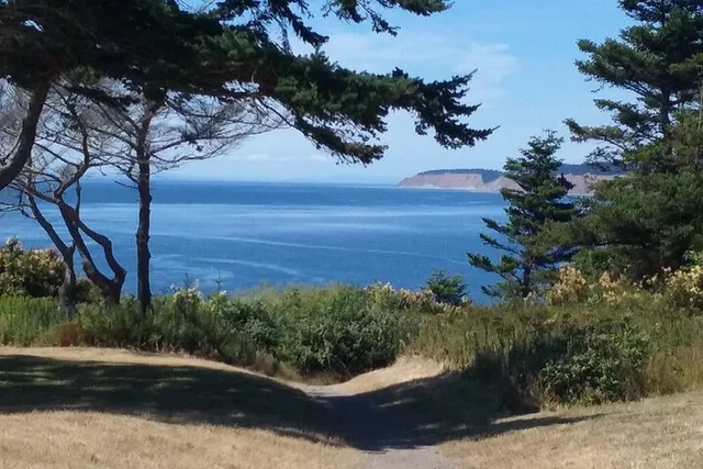 Seattle Whidbey Island SUV Tour - Image 6