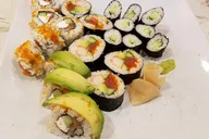 Seattle Sushi Making Class thumbnail 4