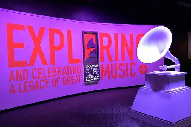 Nashville Music Museum and Trolley Tour - Image 4