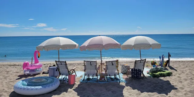 Fort Lauderdale Beach Cabana Rental with Amenities - Image 4