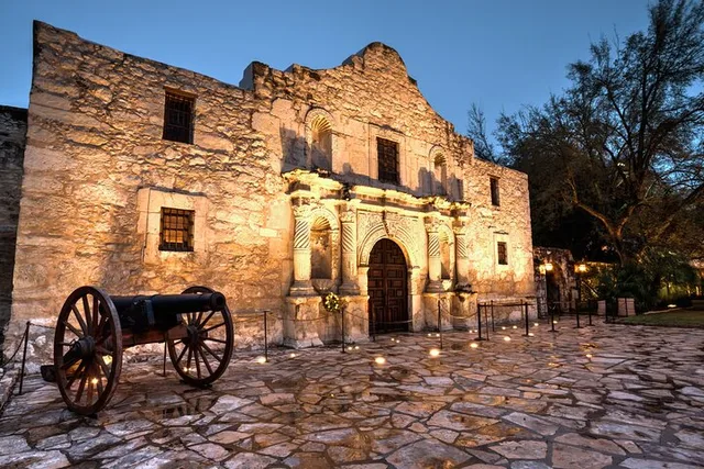 San Antonio Haunted Pub Crawl - Image 6