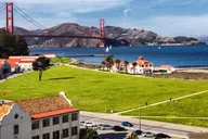 San Francisco Private Tour in a Mercedes thumbnail 1