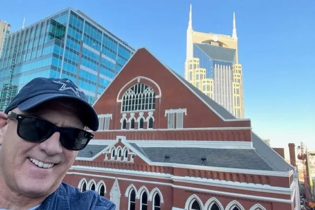 Nashville Walking Tour of Downtown - Image 5