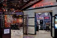 Hollywood Hard Rock Cafe Dining Experience thumbnail 1