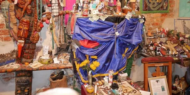 New Orleans Voodoo Museum Walking Tour 2 hr - Image 3