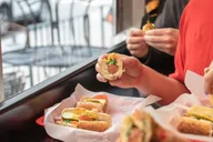 Chicago Food and Architecture Walking Tour thumbnail 1