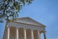 Savannah Christmas Walking Tour thumbnail 2