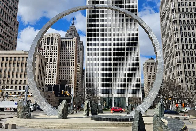 Detroit Hidden History Walking Tour 90 min - Image 1