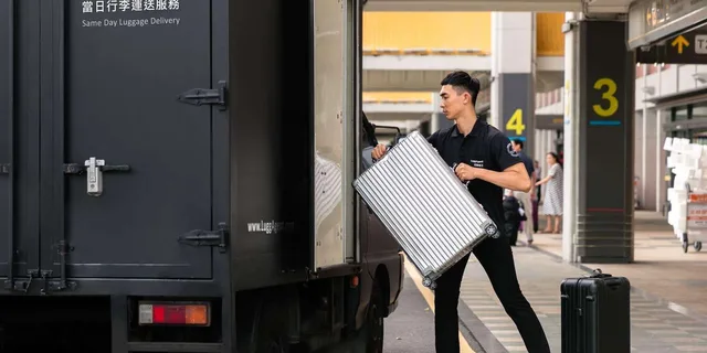 New York Luggage Delivery Service - Image 2