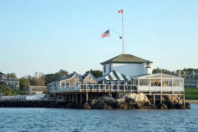 Newport Narragansett Bay Lighthouse Cruise 75 min - Image 5