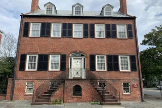 Savannah Old Squares Self-Guided Walking Tour