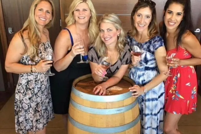Nashville Vineyard Shuttle Tour - Image 6