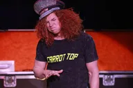 Las Vegas Carrot Top Comedy Show at Luxor thumbnail 4