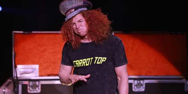Las Vegas Carrot Top Comedy Show at Luxor - Image 4