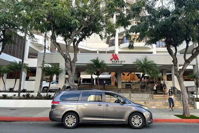 Honolulu Airport to Ko Olina Private Transfer - Image 4