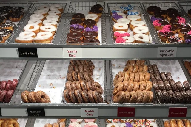 New York City Donut Tour in Union Square - Image 6
