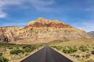 Las Vegas Red Rock Canyon and Seven Magic Mountains Tour thumbnail 5