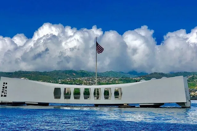 Pearl Harbor USS Arizona Memorial and Battleship Missouri Tour - Image 3