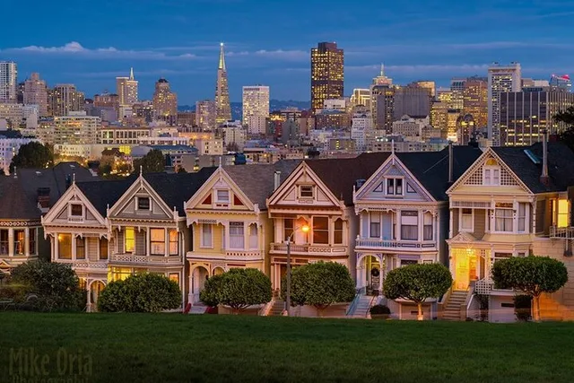 San Francisco Painted Lady House Tour - Image 3