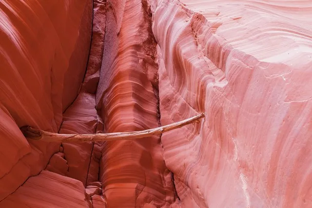 Page Antelope Canyon X Tour - Image 3