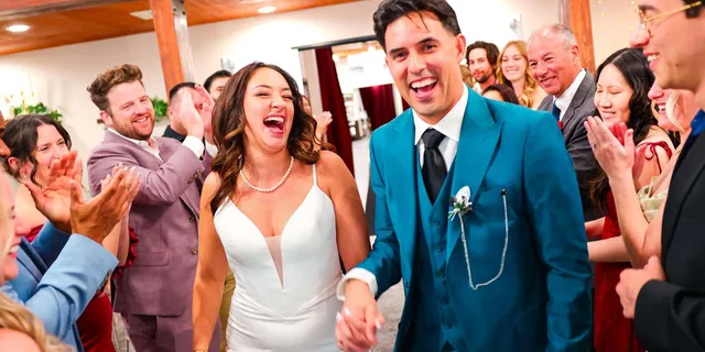 Las Vegas Elvis Themed Wedding with Limousine - Image 6