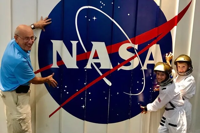 Houston NASA Space Center Tour with Rocket Scientist - Image 2