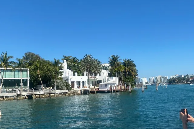 Miami Skyline Celebrity Cruise with Hotel Pickup - Image 6
