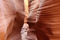 Antelope Wind Canyon Slot Tour thumbnail 6