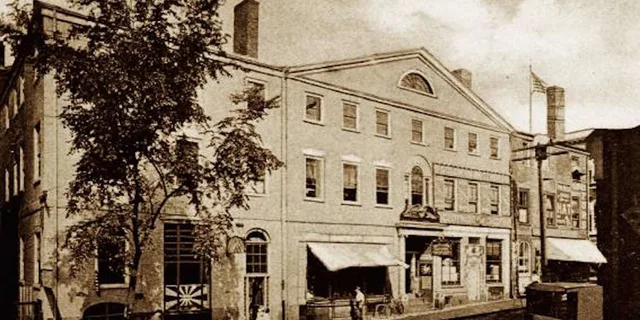 Salem History and Ghost Walking Tour - Image 4