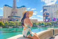 Las Vegas Walking Photo Tour thumbnail 1