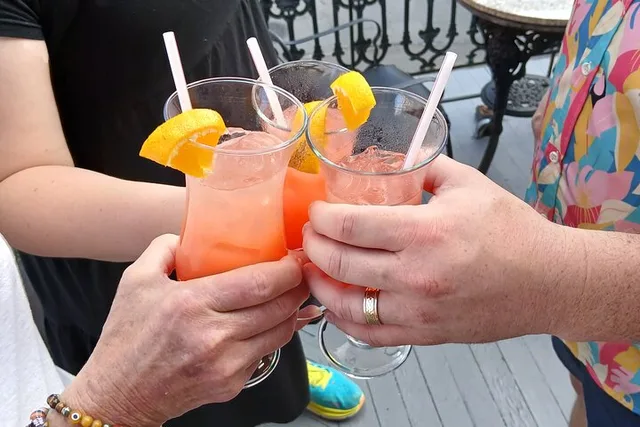 New Orleans French Quarter Cocktail Tour - Image 3