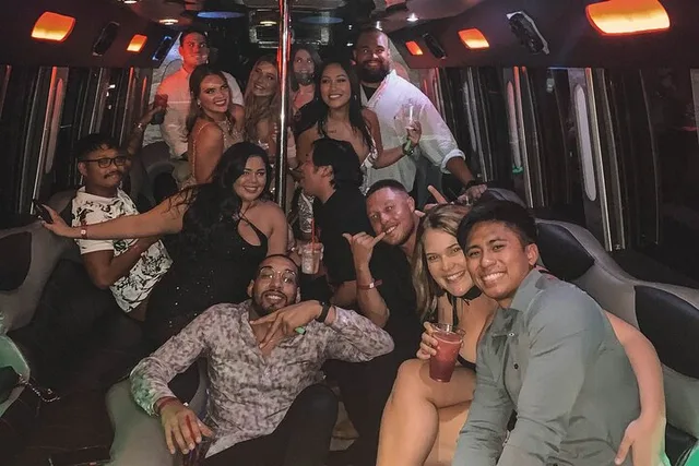 Las Vegas Party Pass with Drinks & Party Bus - Image 4