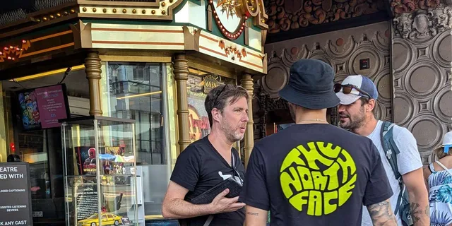Hollywood Walking Tour with Filmmaker Insight - Image 6