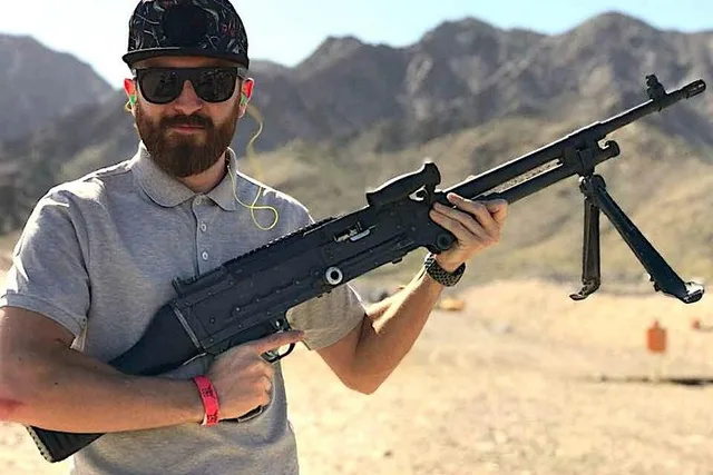 Las Vegas Machine Gun Shooting Experience with Lunch - Image 3