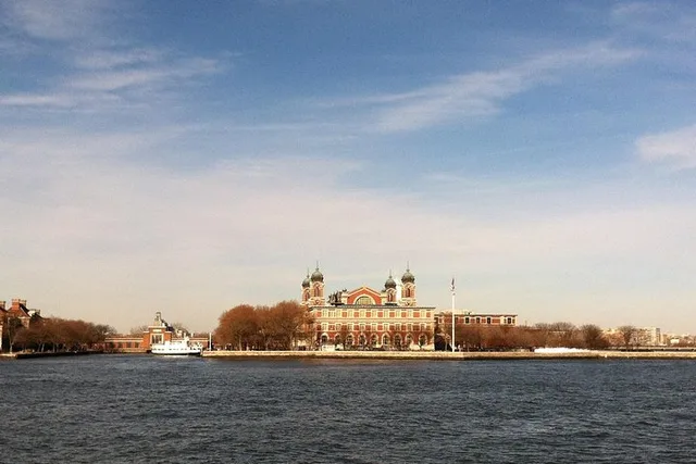 New York City Statue of Liberty Tour - Image 6