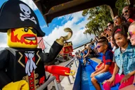 Winter Haven Shuttle to Legoland Park thumbnail 4
