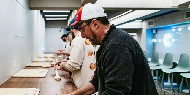 New York Midtown Bagel Baking Class - Image 4