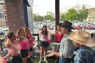 Nashville Broadway Bar Crawl thumbnail 3