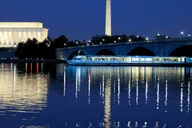Washington DC Dinner River Cruise thumbnail 1
