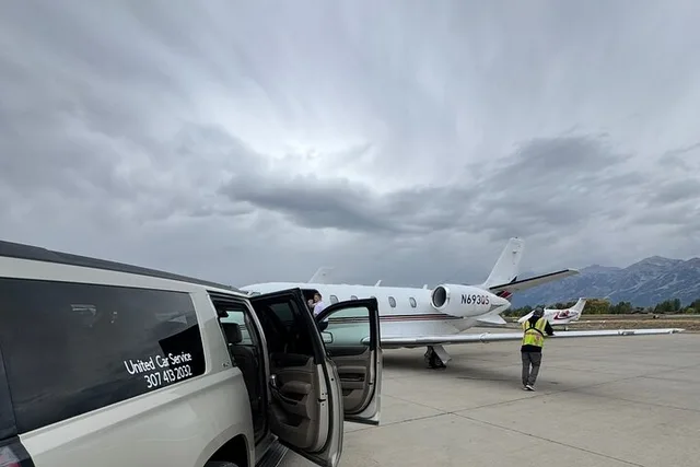 Jackson Hole Airport and Trailhead Transportation - Image 5