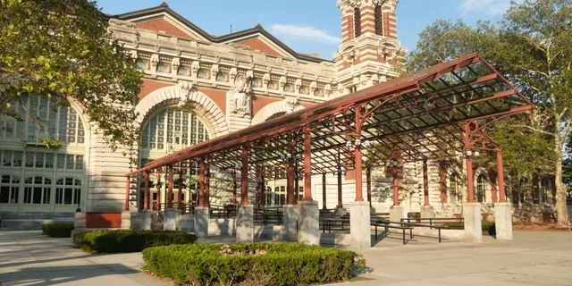 New York Statue of Liberty and Ellis Island Tour - Image 2