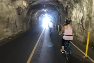 Honolulu Diamond Head Bike and Hike Tour thumbnail 1