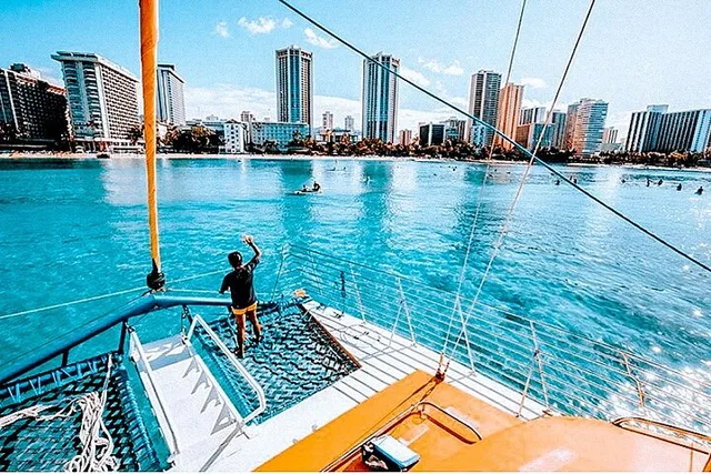 Honolulu Sailing Charter Morning Ceremony 90 min - Image 2
