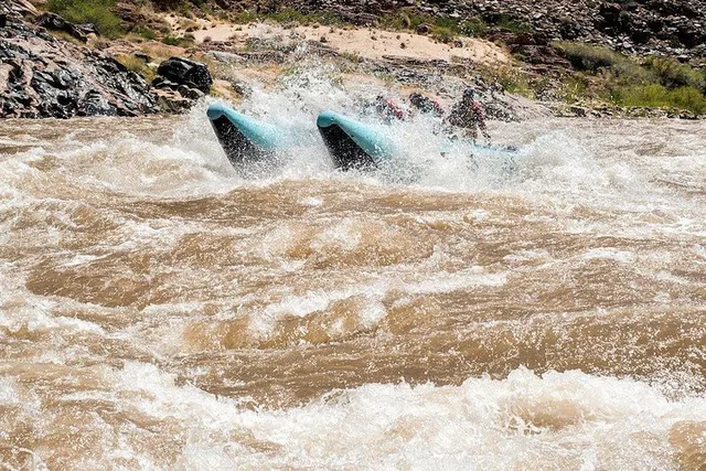 Grand Canyon Whitewater Rafting Tour 17 hr - Image 3