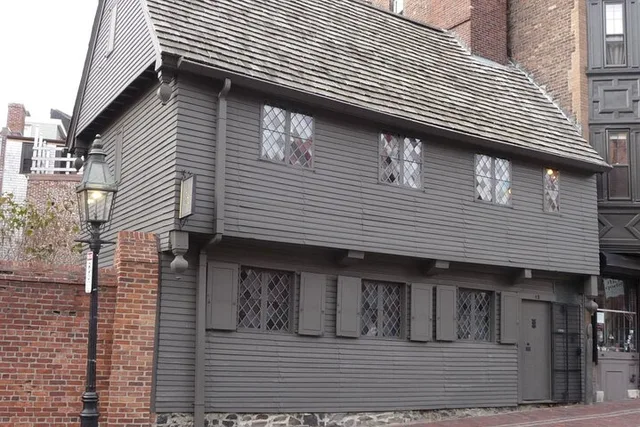 Boston Revolutionary Minivan Tour - Image 3