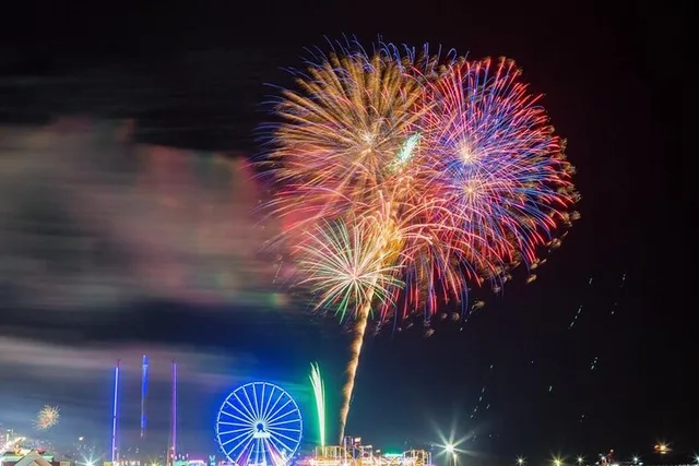 Ocean City Fireworks Cruise aboard the Sea Rocket - Image 4