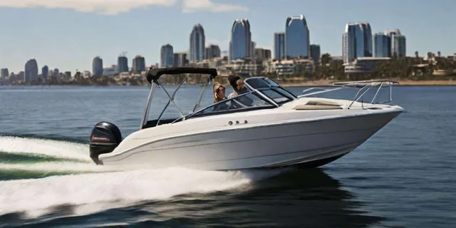 San Diego Speed Boat Rental in San Diego Bay - Image 3