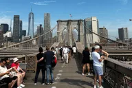 New York City Brooklyn Bridge and DUMBO Tour with Ferry thumbnail 6