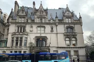 New York City Walking Tour of 5th Avenue Mansions thumbnail 6