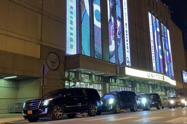 Chicago Private Airport Transfer by Sedan - Image 6